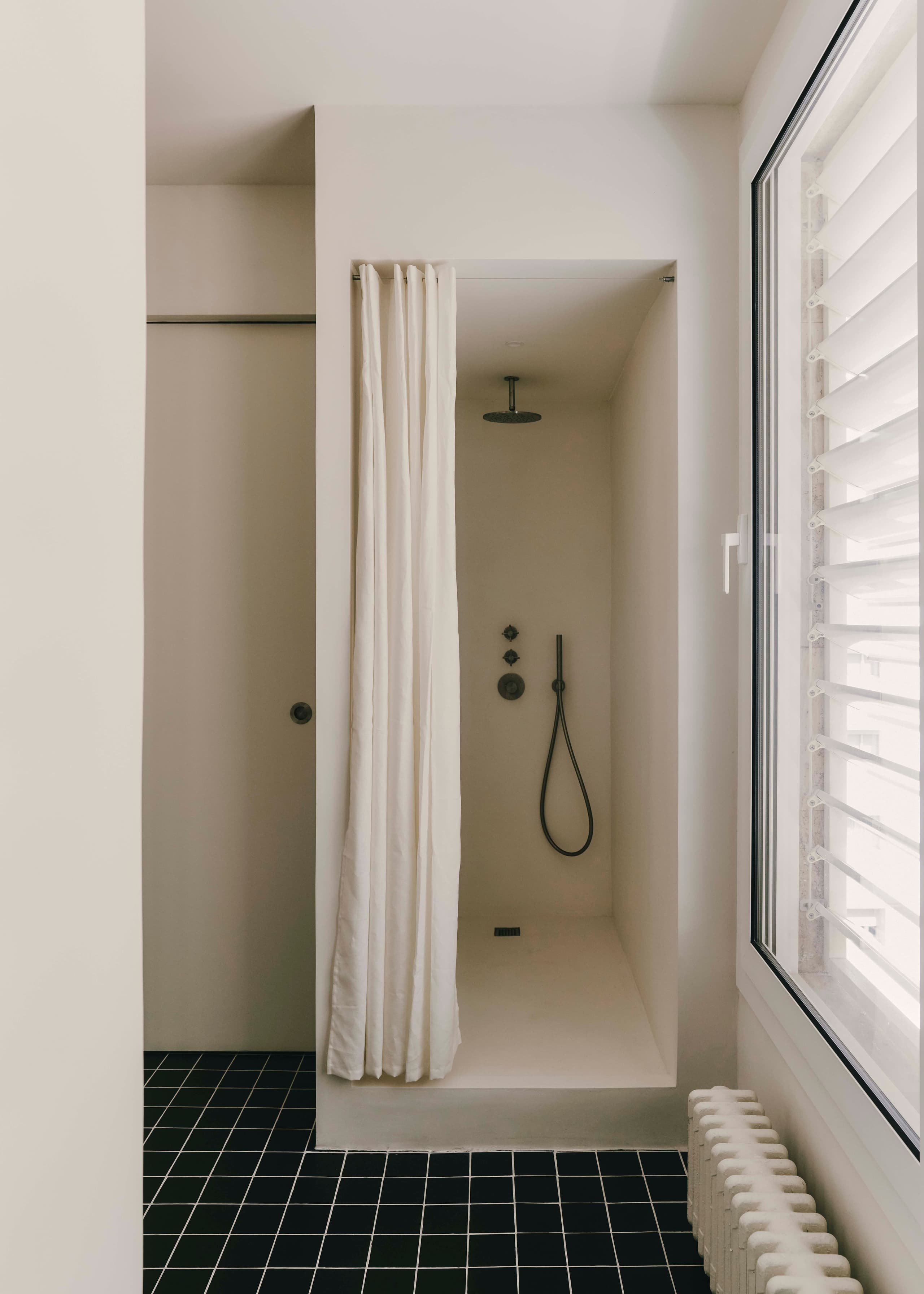 Conticert Mitre 0101